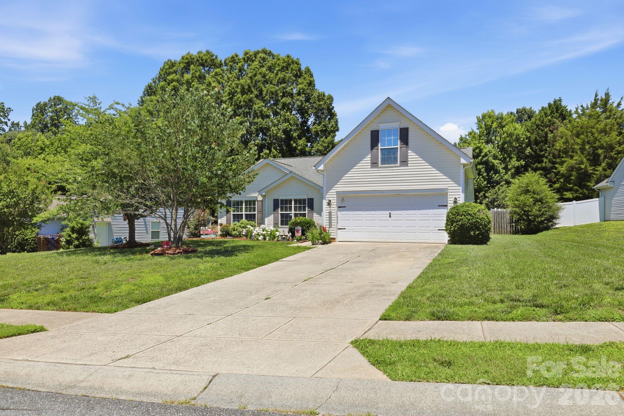 144 Golden Valley Drive