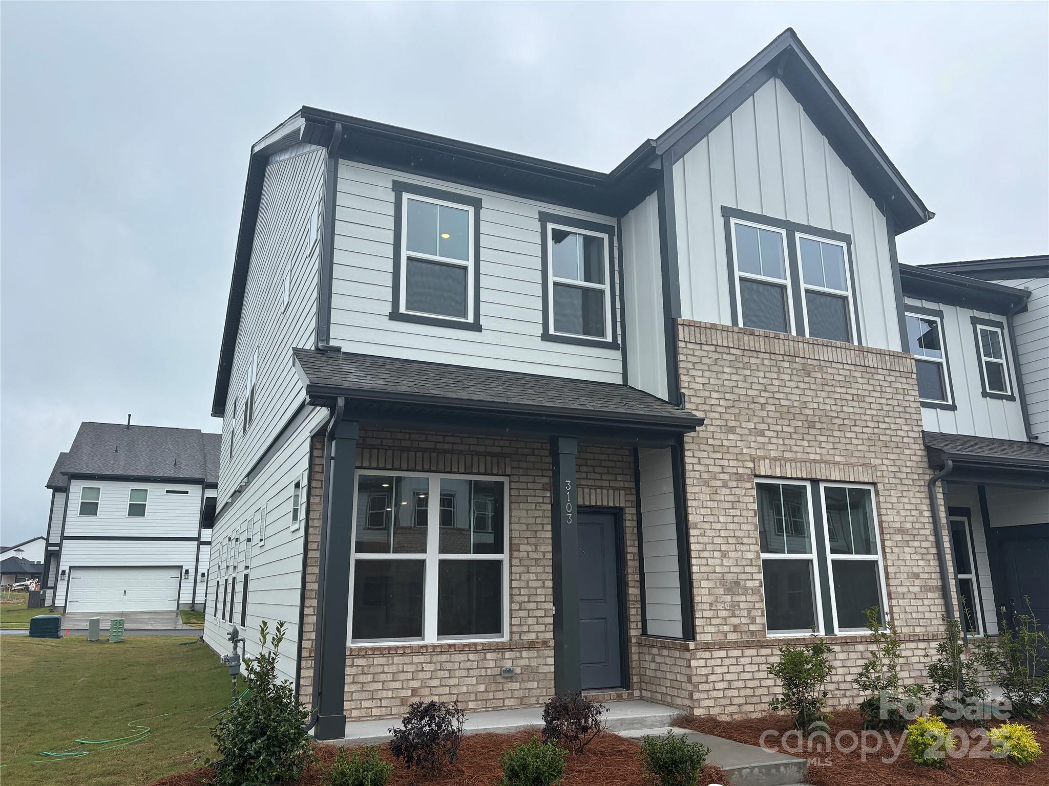 The Ridge at Sugar Creek - Residential