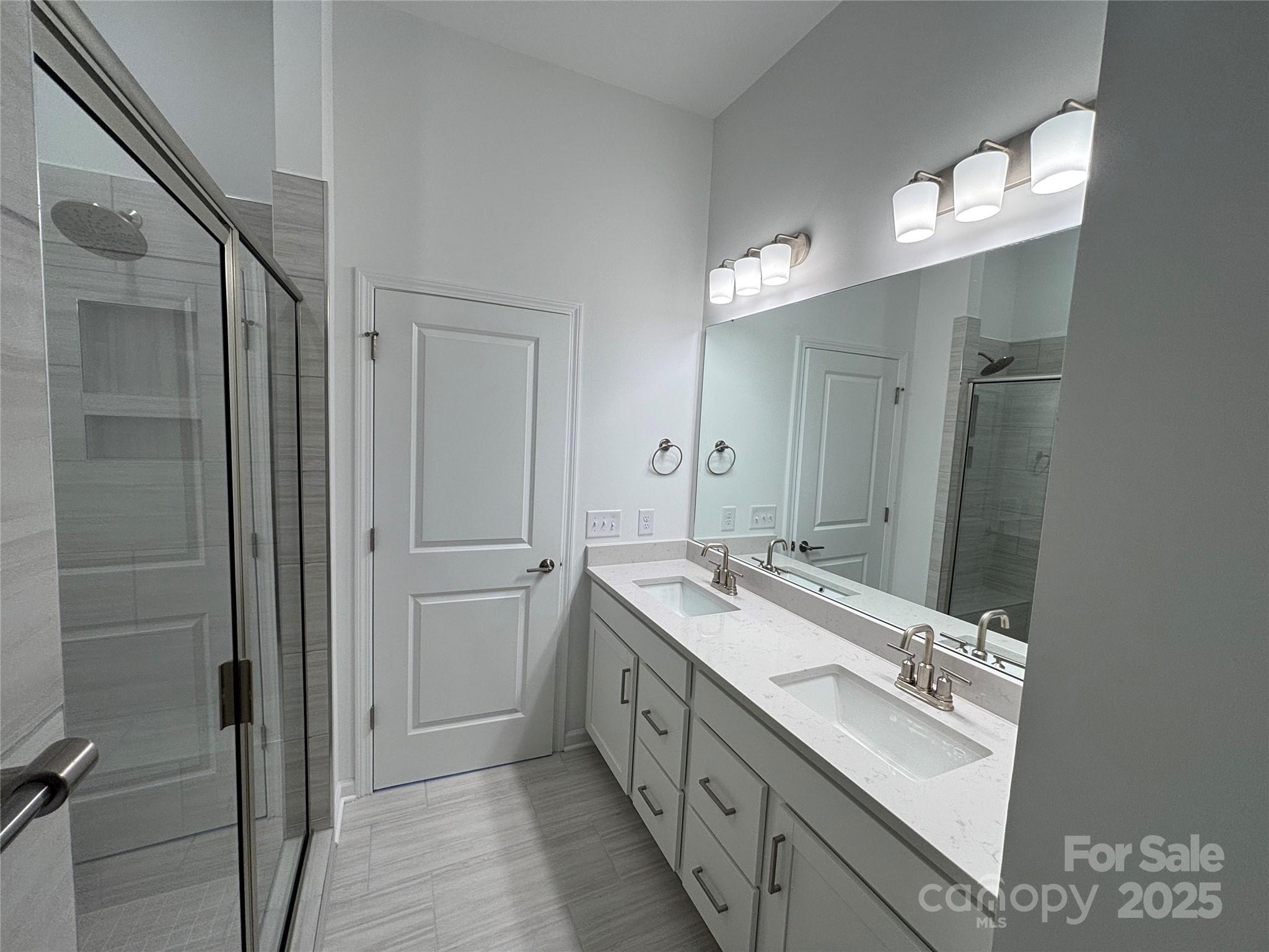 The Ridge at Sugar Creek - Residential