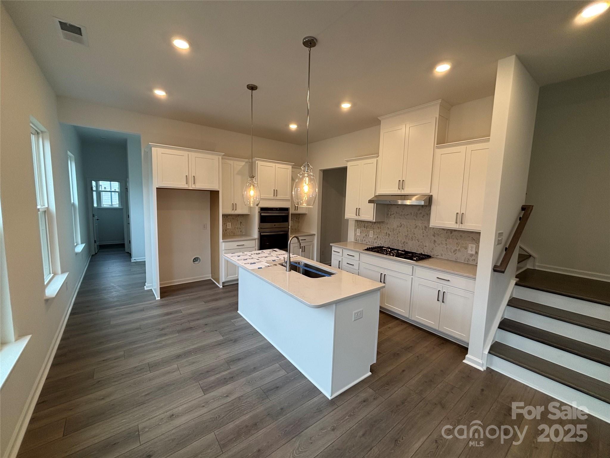 The Ridge at Sugar Creek - Residential