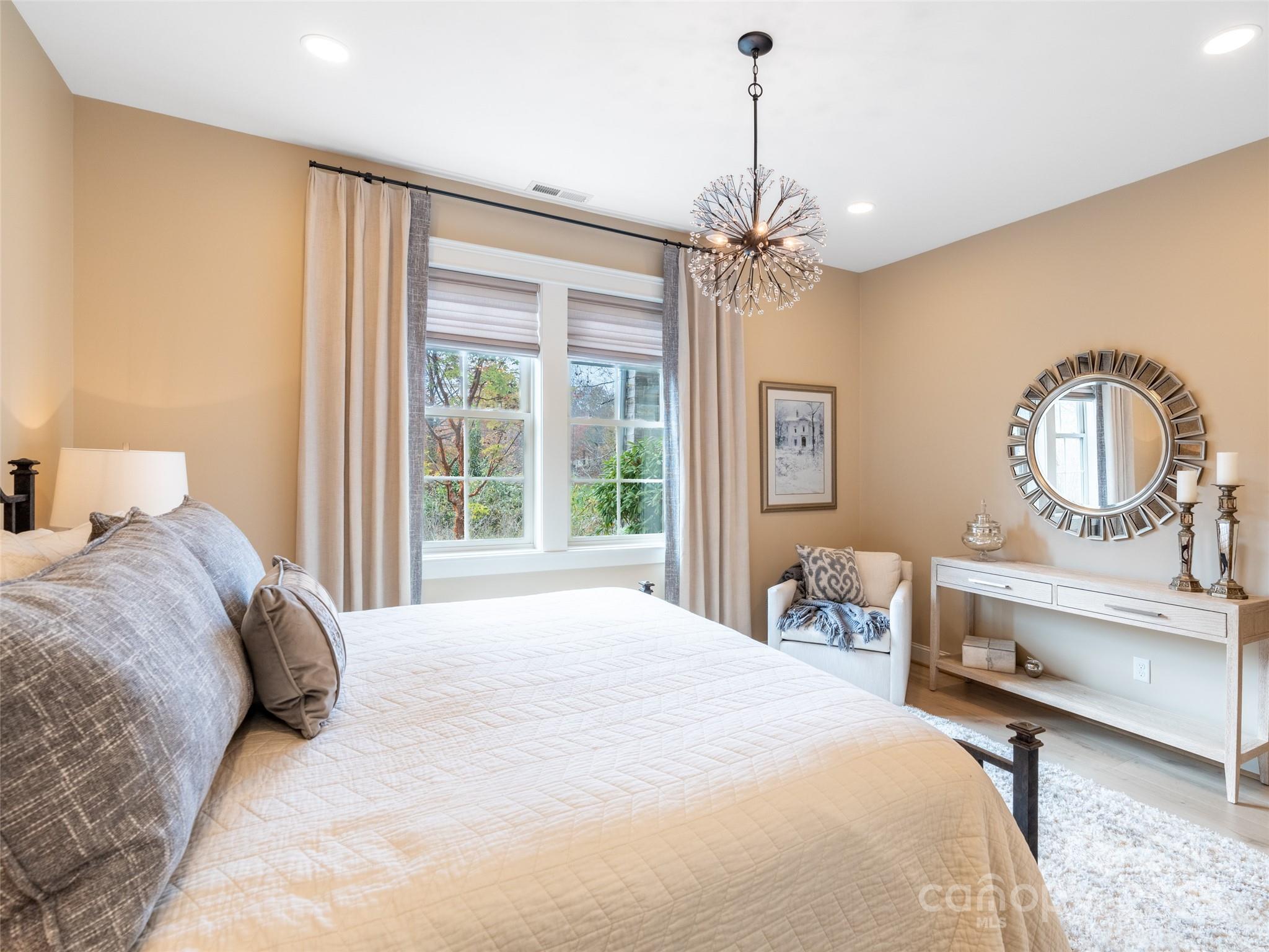 Biltmore Lake - Residential