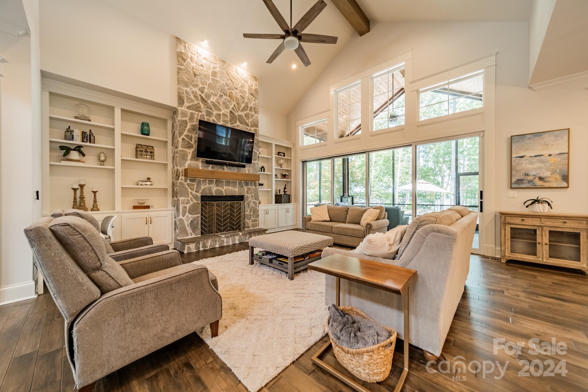 Woodland Bay - Residential