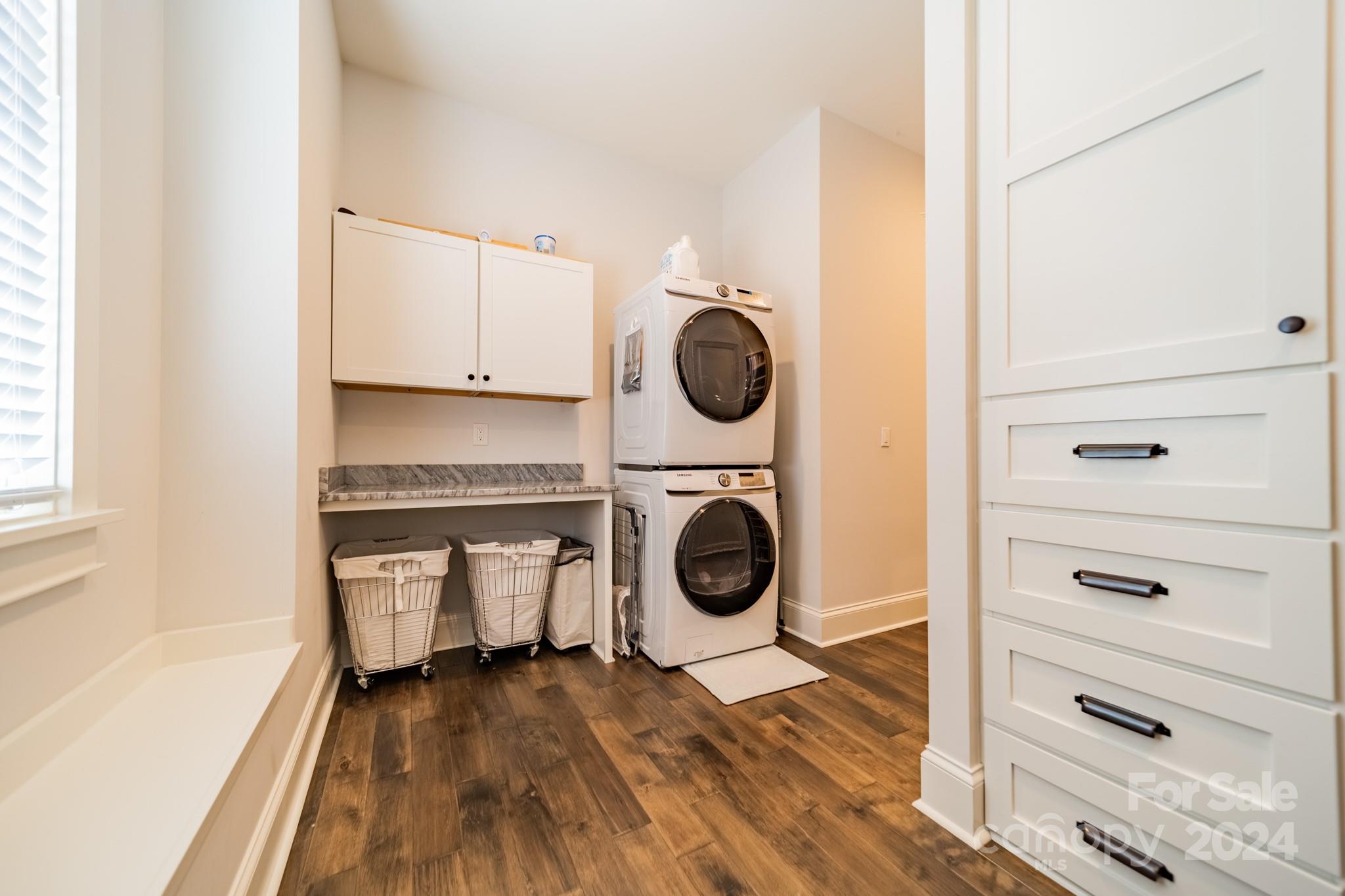 Woodland Bay - Residential