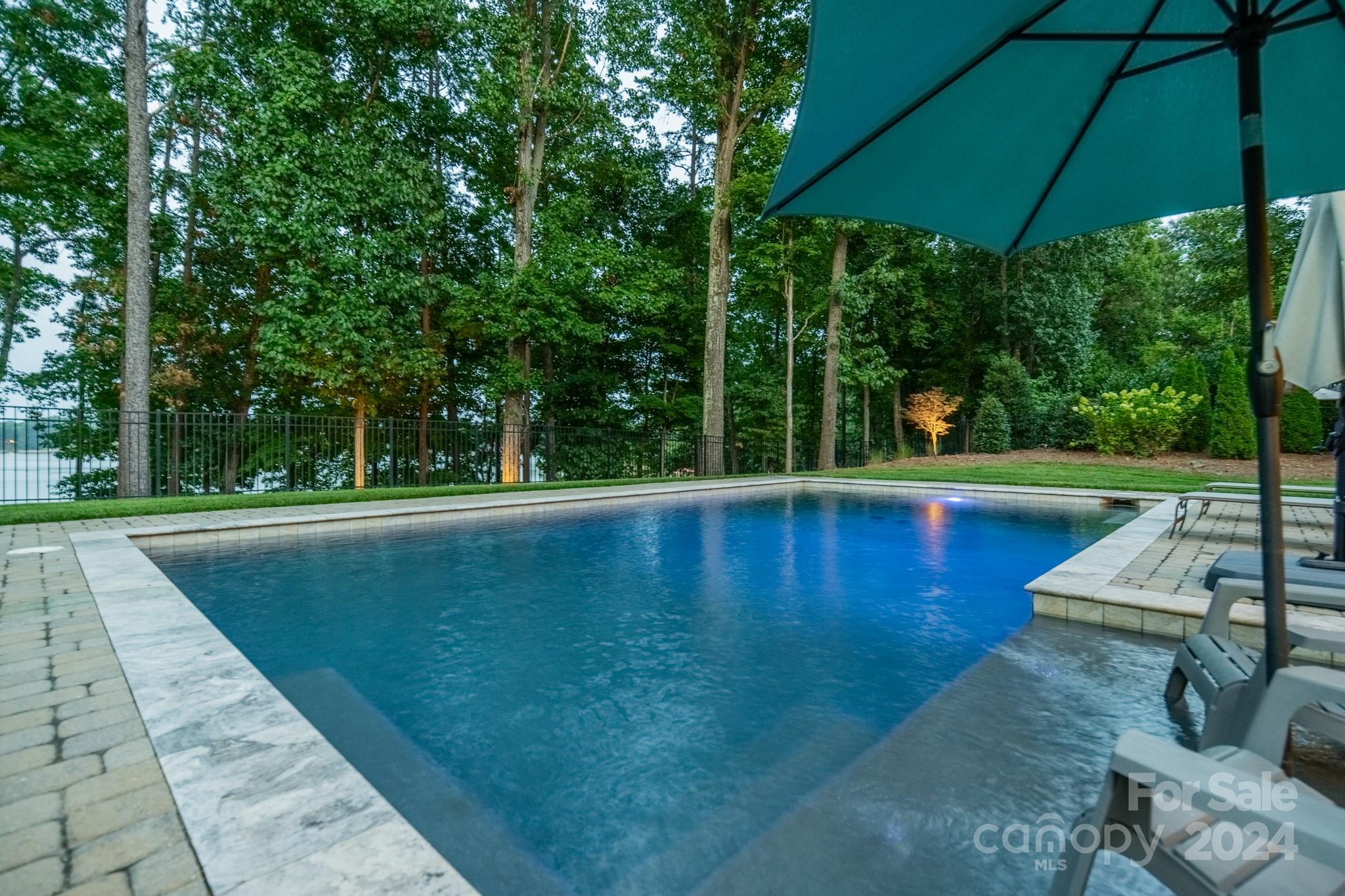 Woodland Bay - Residential