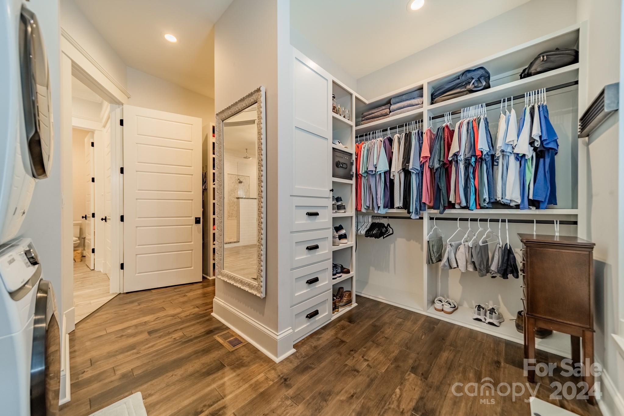 Woodland Bay - Residential