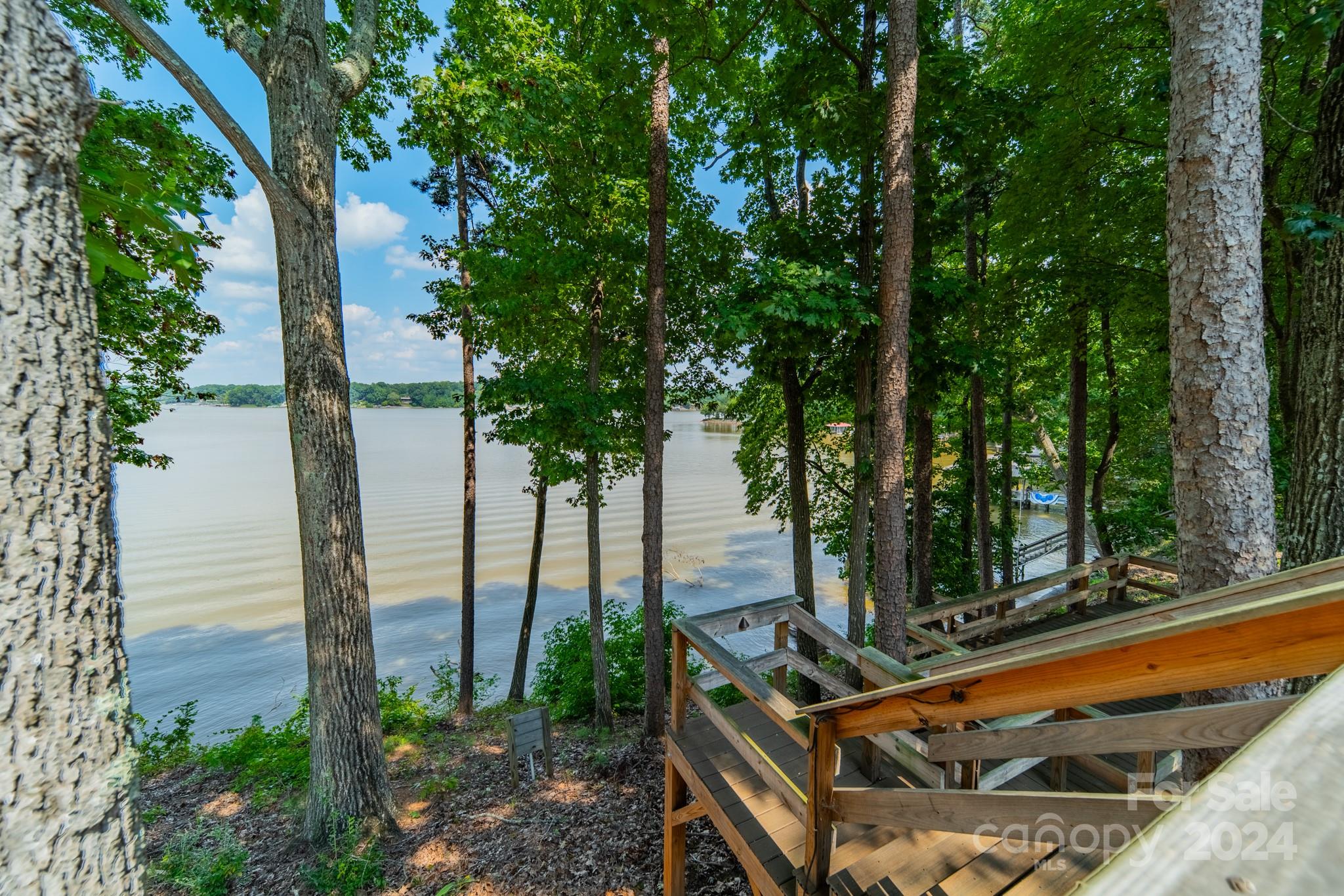 Woodland Bay - Residential