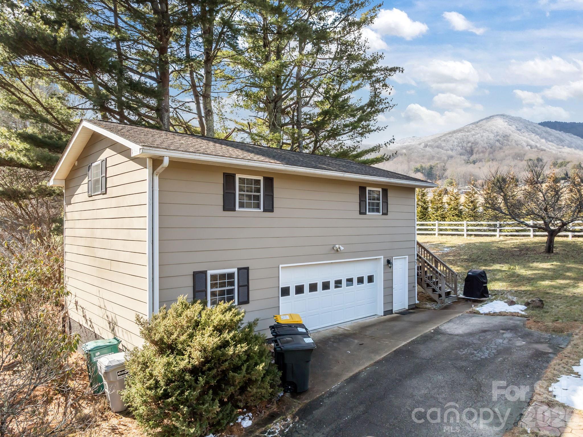 Rolling Meadows - Residential