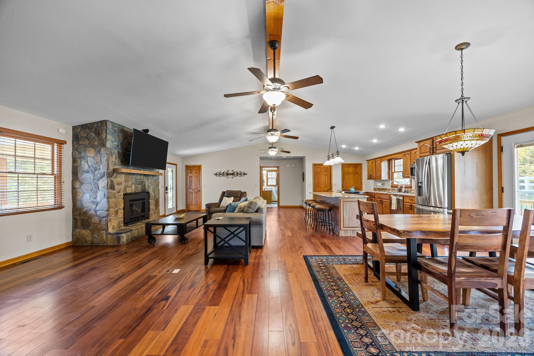 Rolling Meadows - Residential