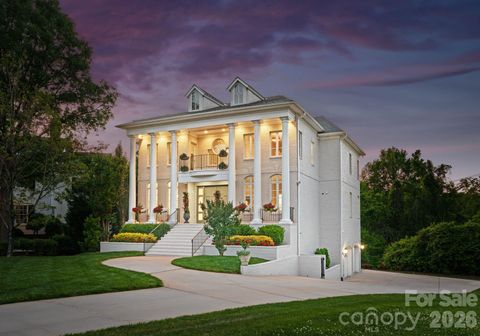 Photo of 1120 Chollywood Drive, Charlotte, NC 28211 (MLS # 4372773)