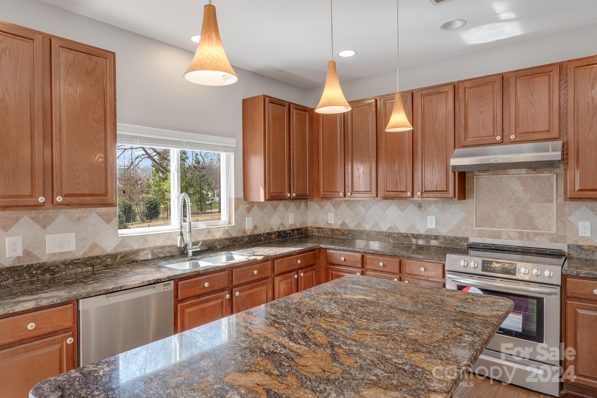 Madison Green - Residential