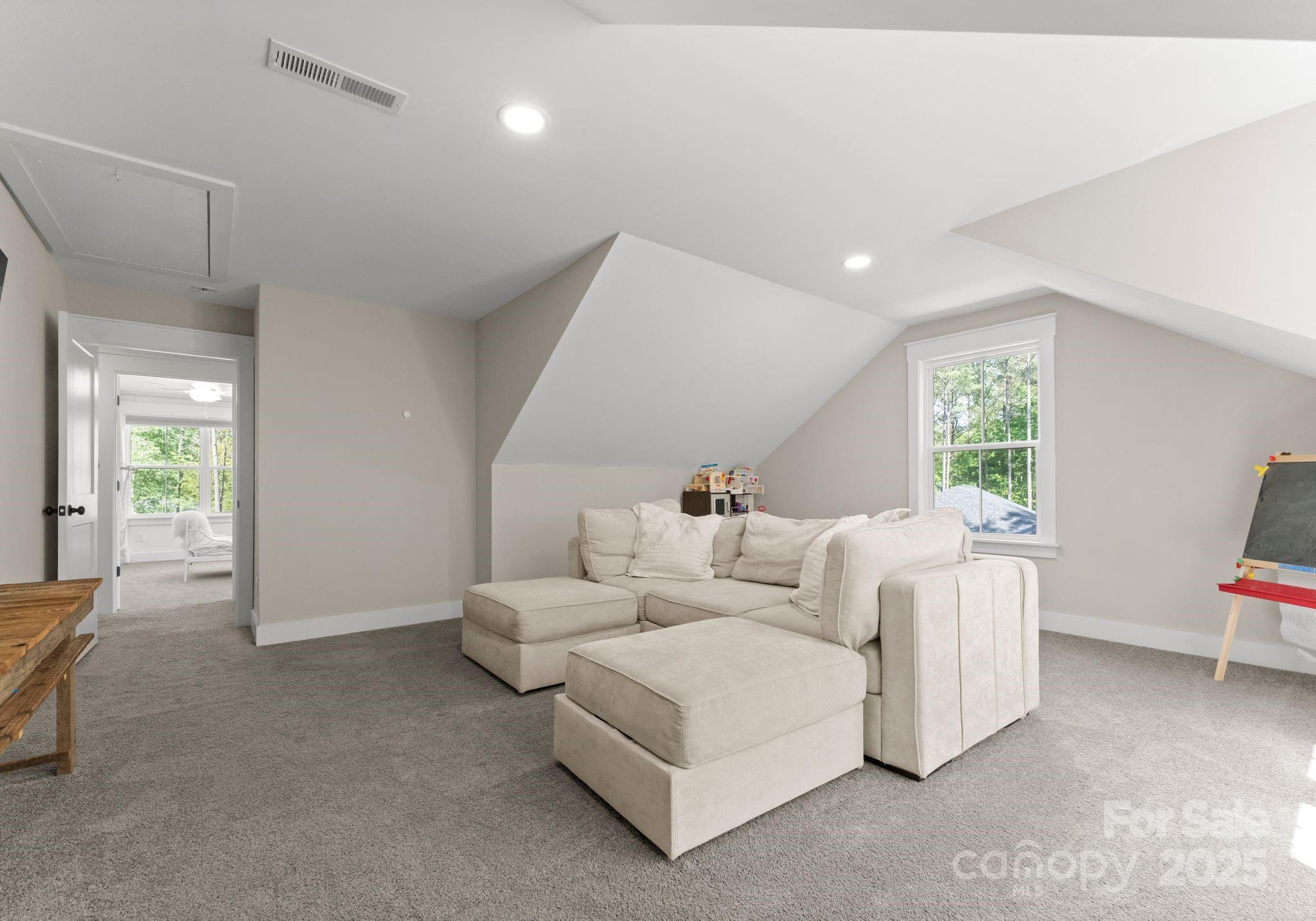 Pebble Bay - Residential