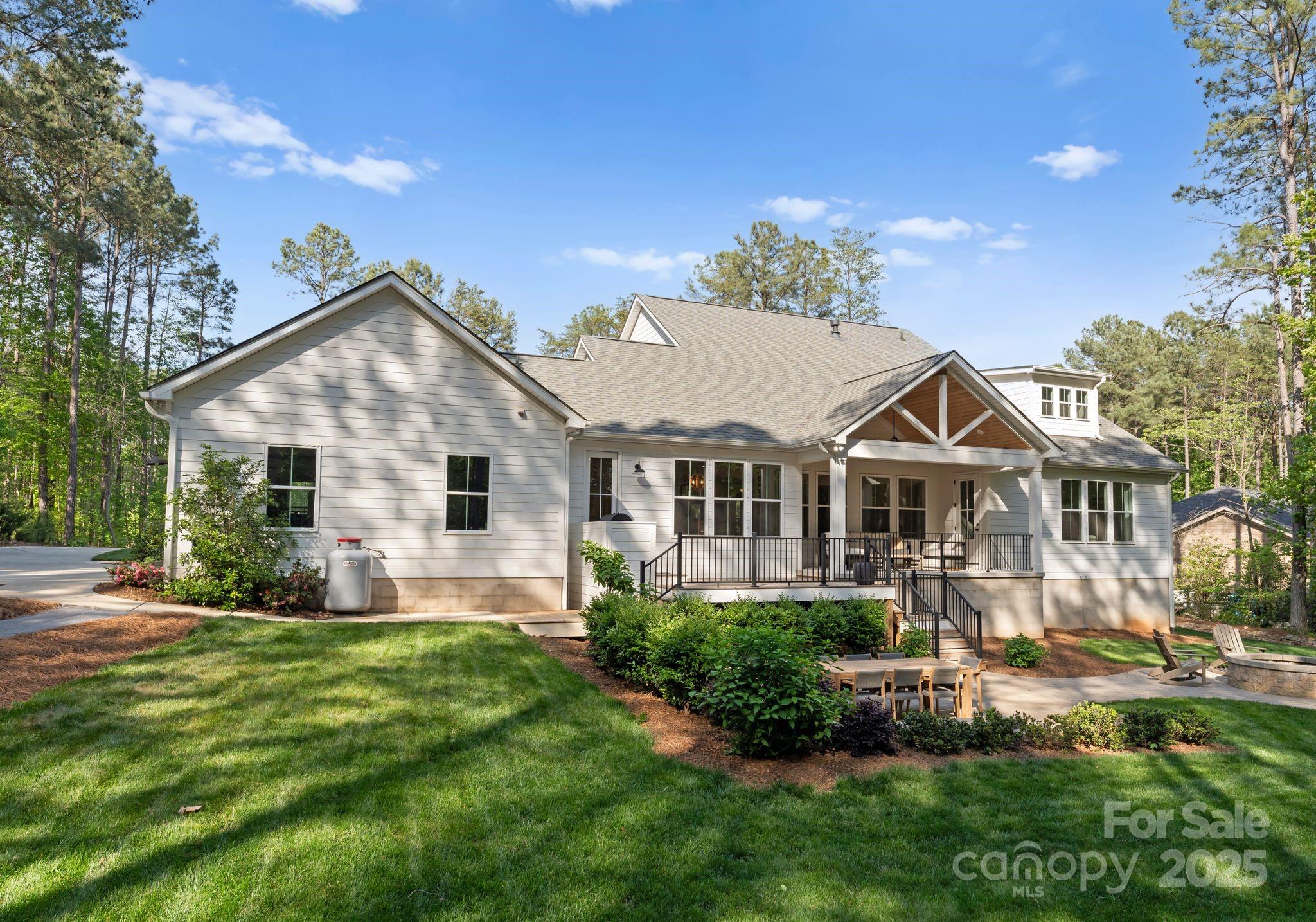 Pebble Bay - Residential