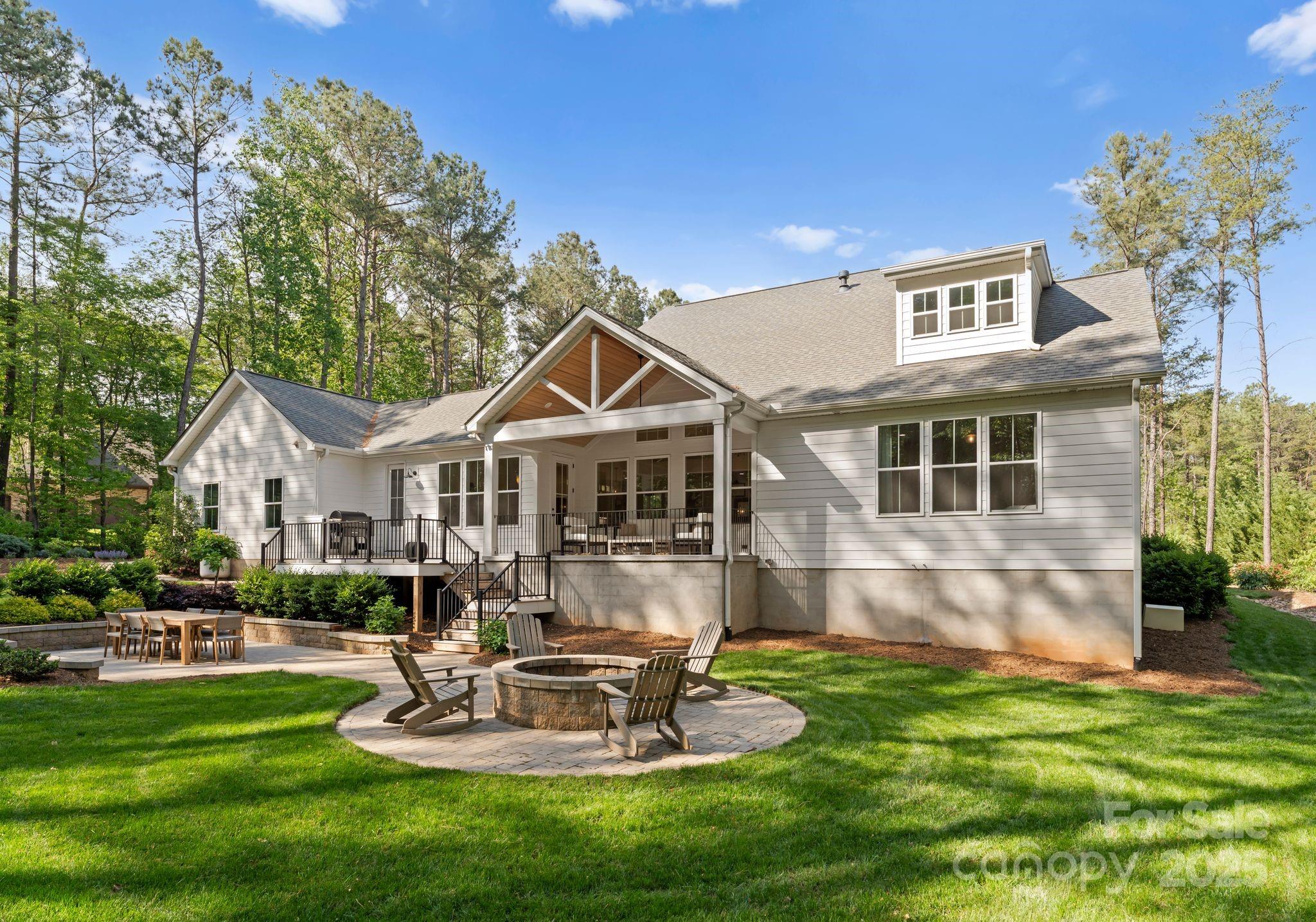 Pebble Bay - Residential