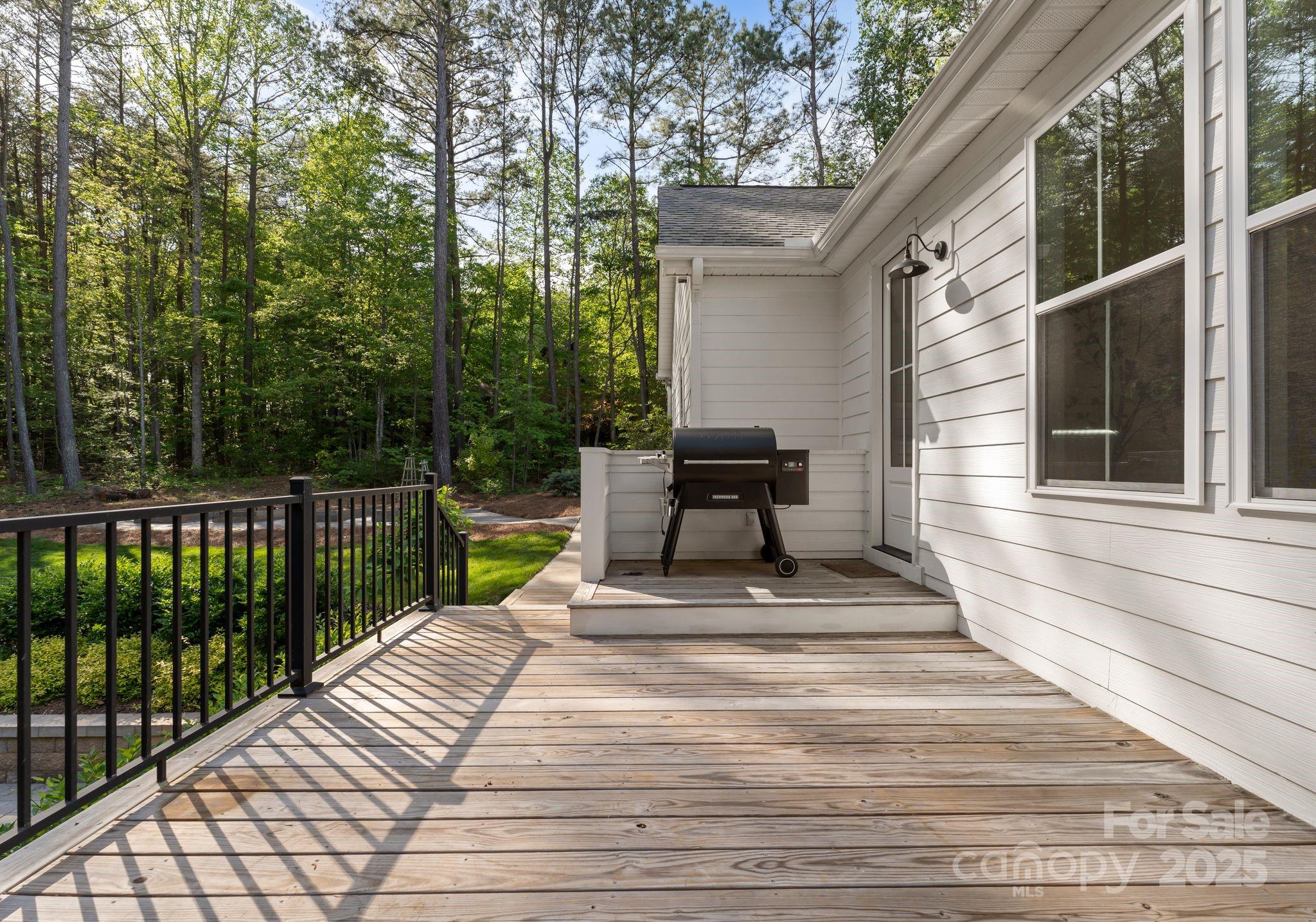 Pebble Bay - Residential