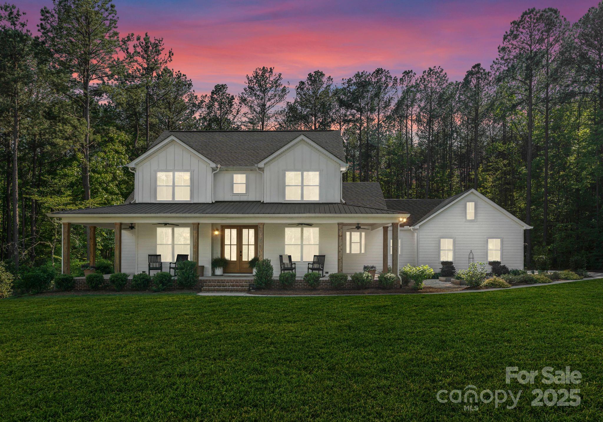 Pebble Bay - Residential