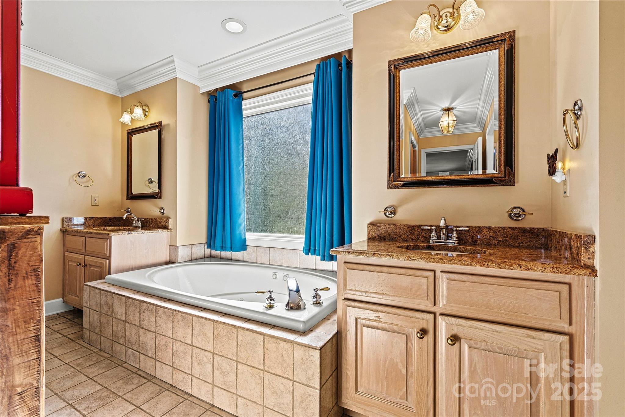 Alexander Estates - Residential