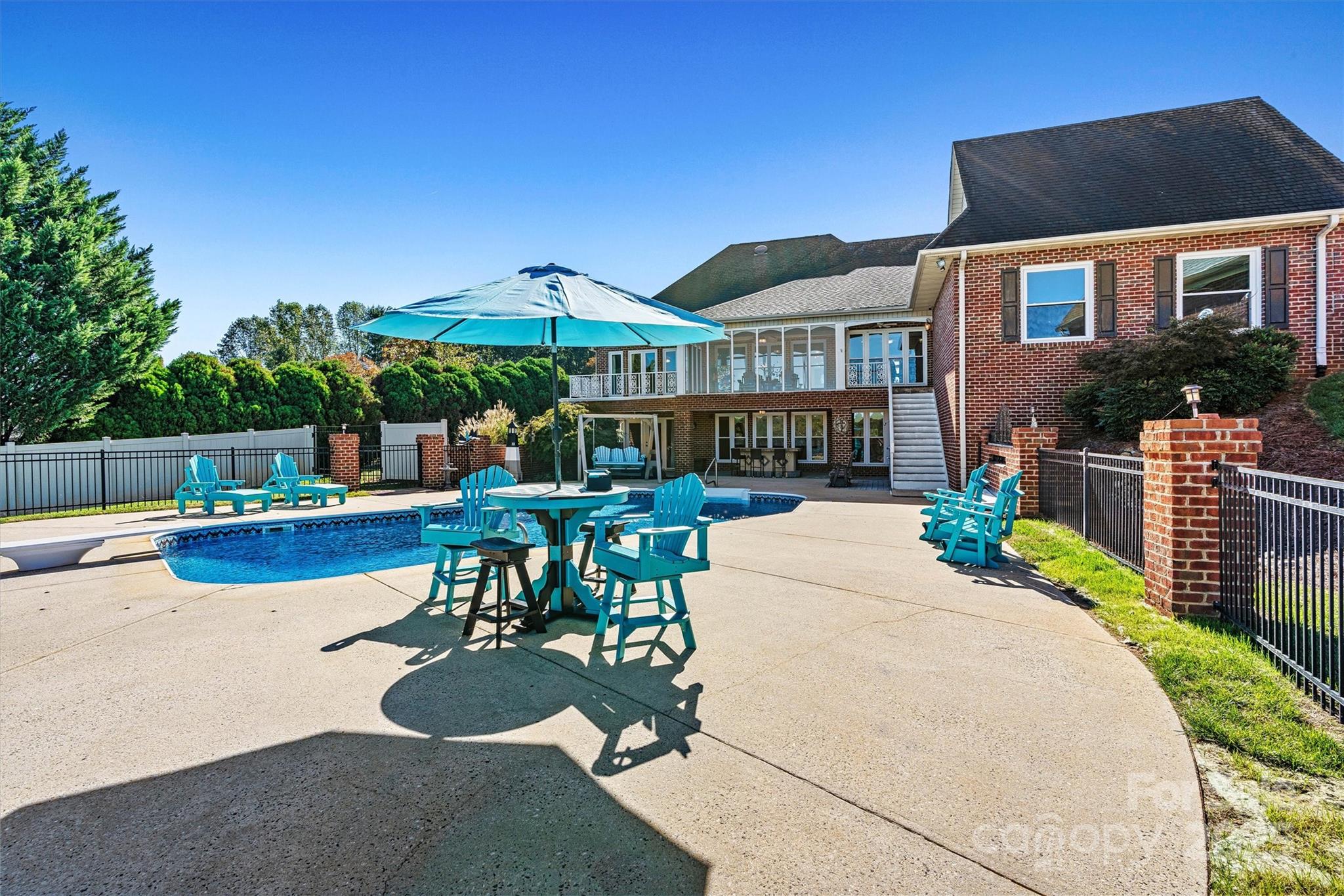 Alexander Estates - Residential