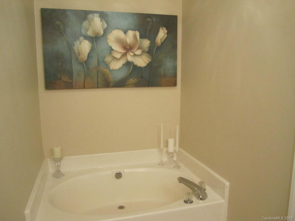 Colony Woods - Residential