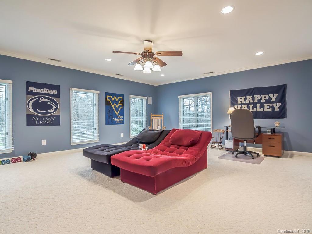 Hamilton Place - Residential