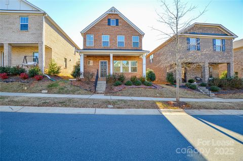 Photo of 3215 Lisburn Street, Charlotte, NC 28227 (MLS # 4331237)