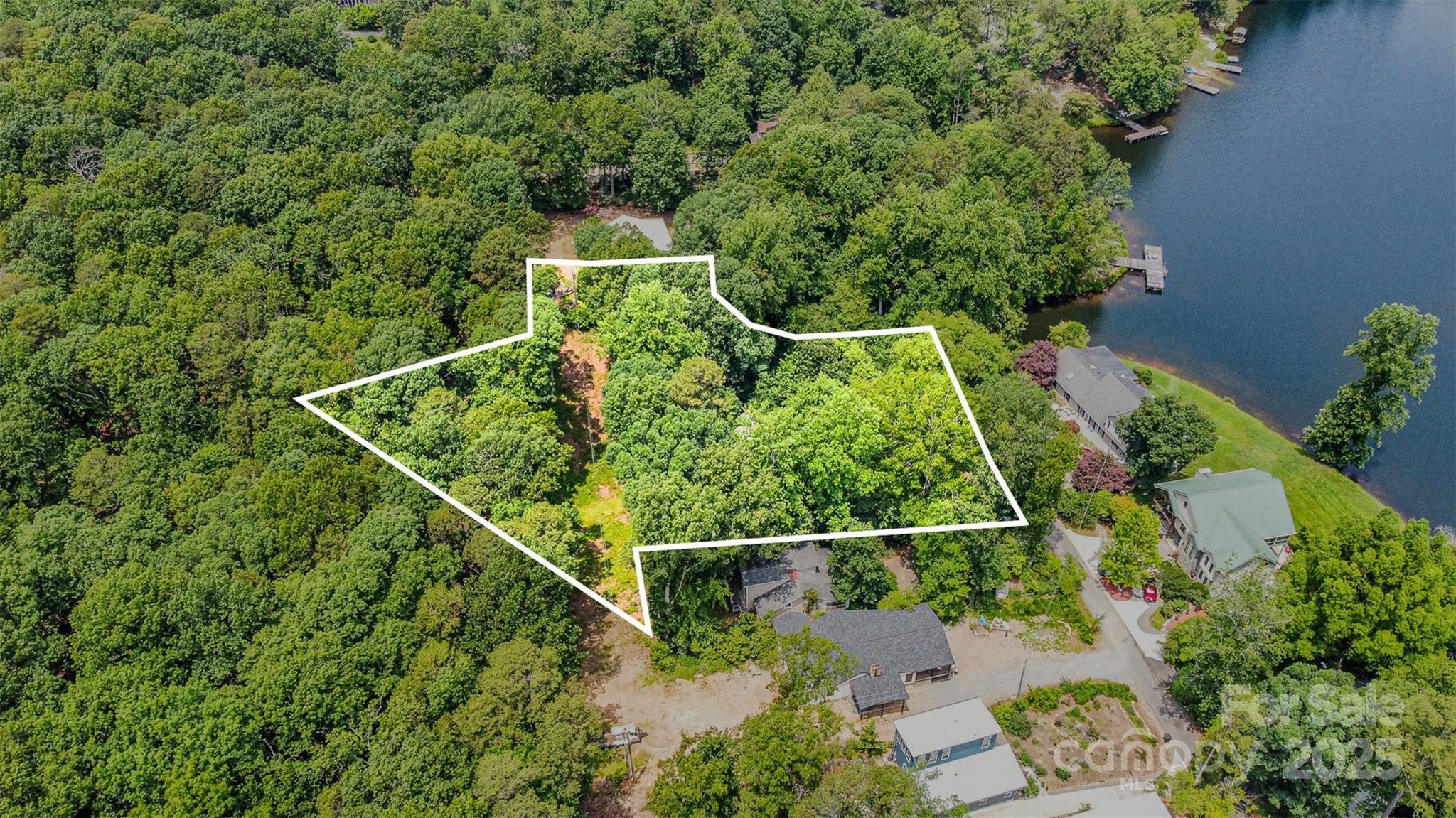 1102 Lake Montonia Road