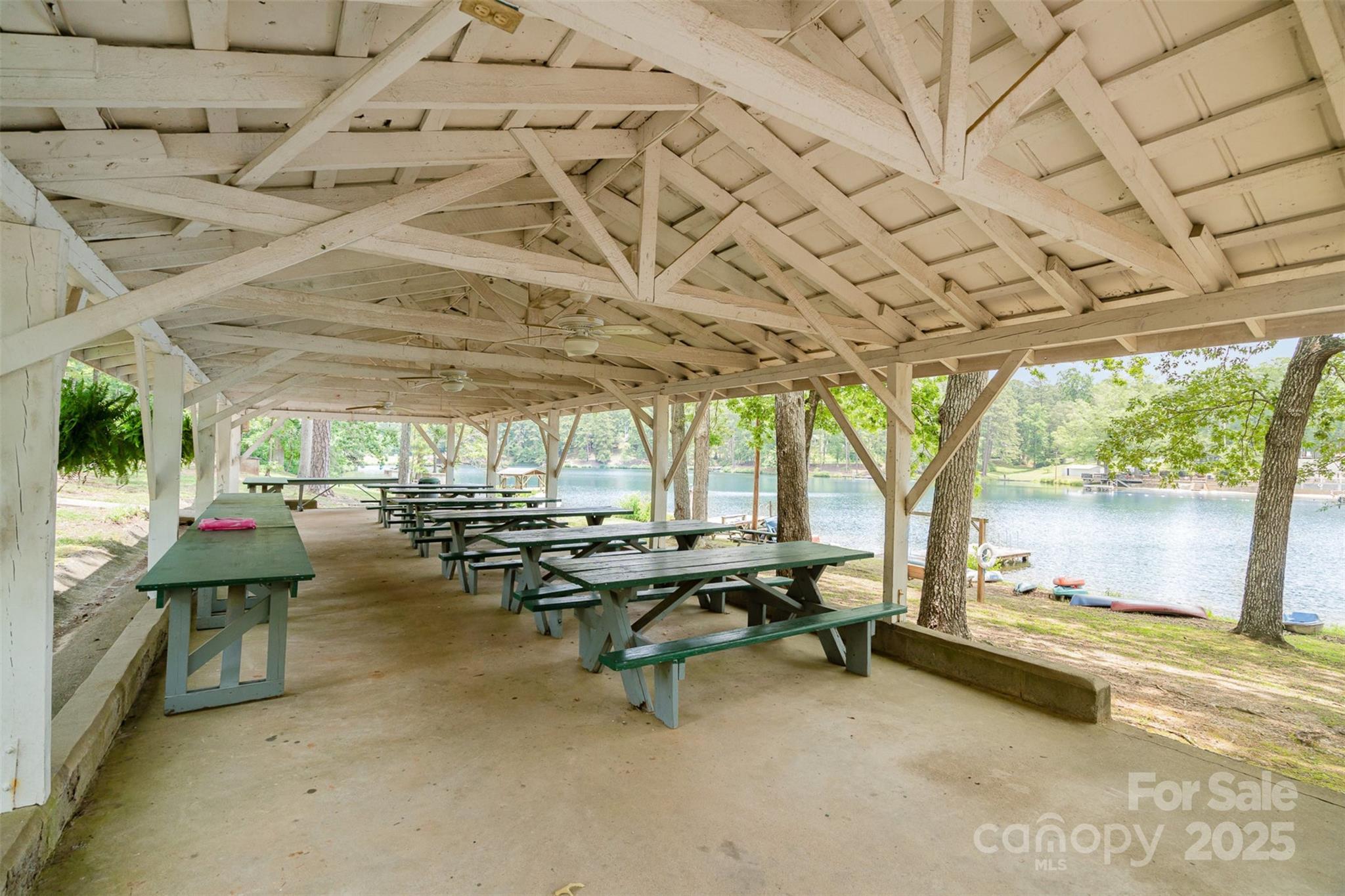 Lake Montonia - Residential