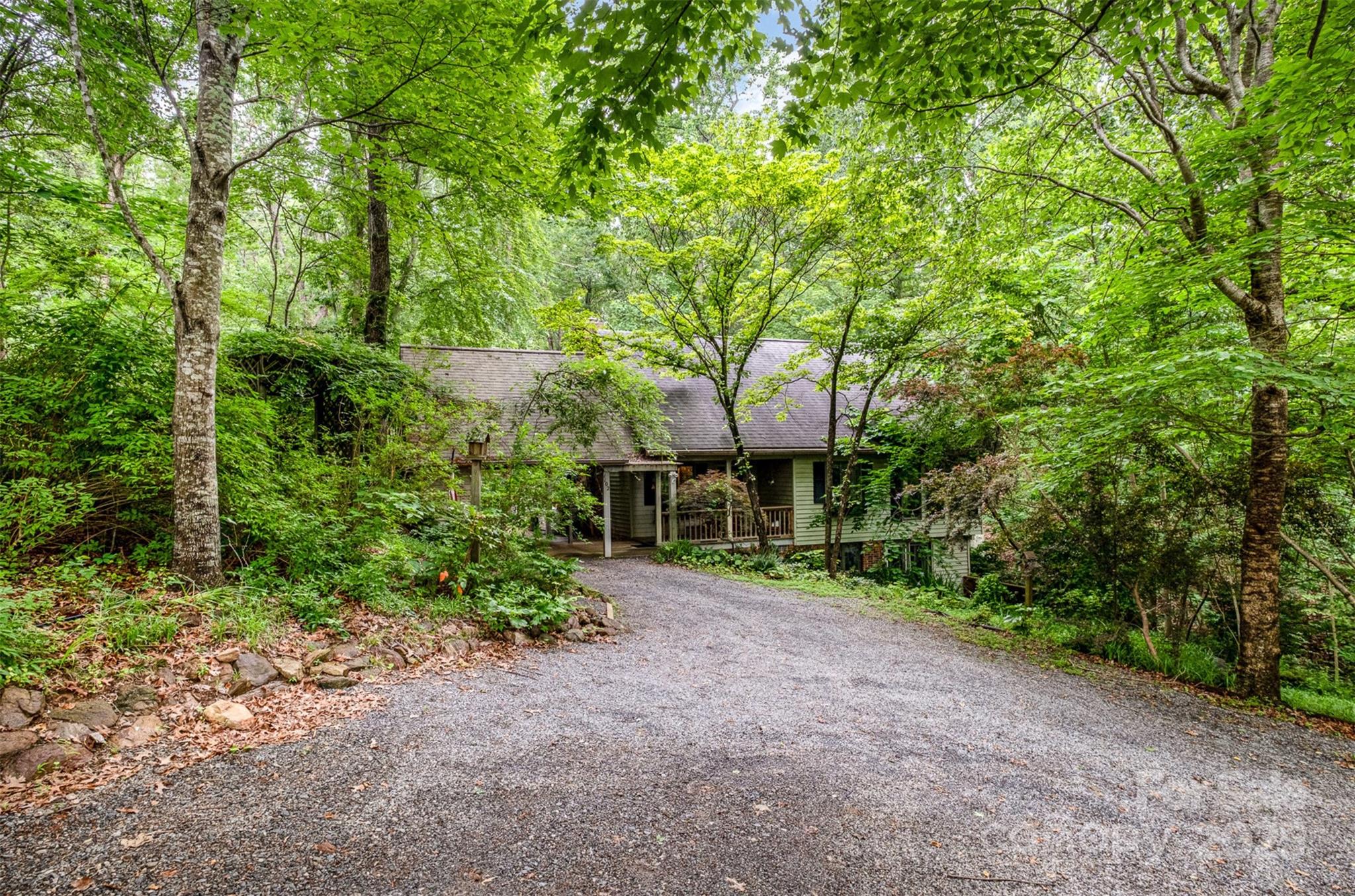 1102 Lake Montonia Road