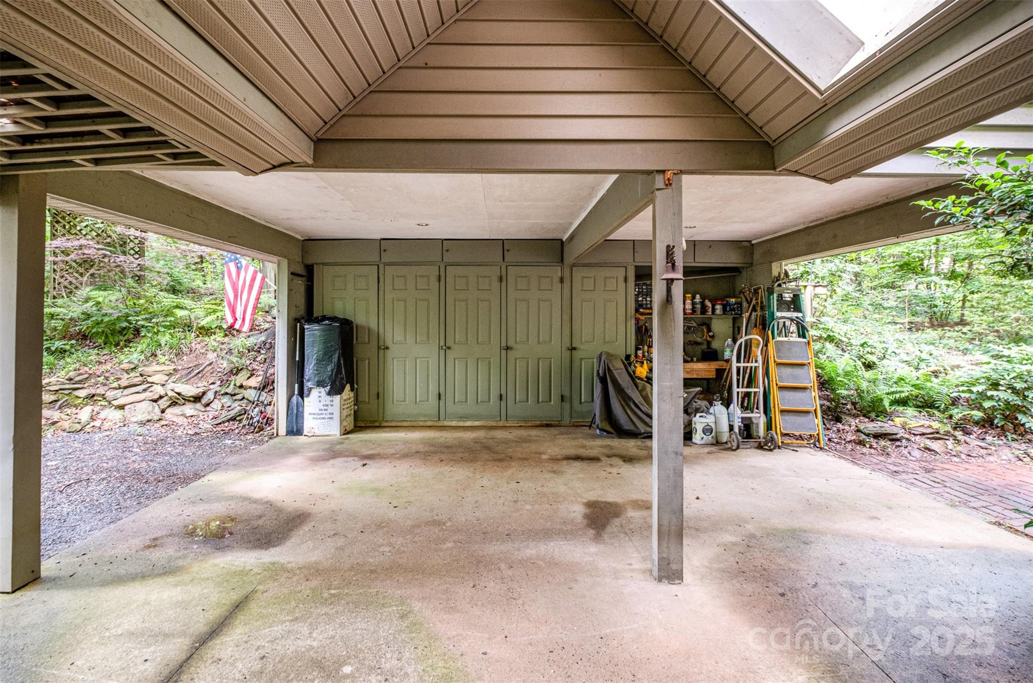 Lake Montonia - Residential