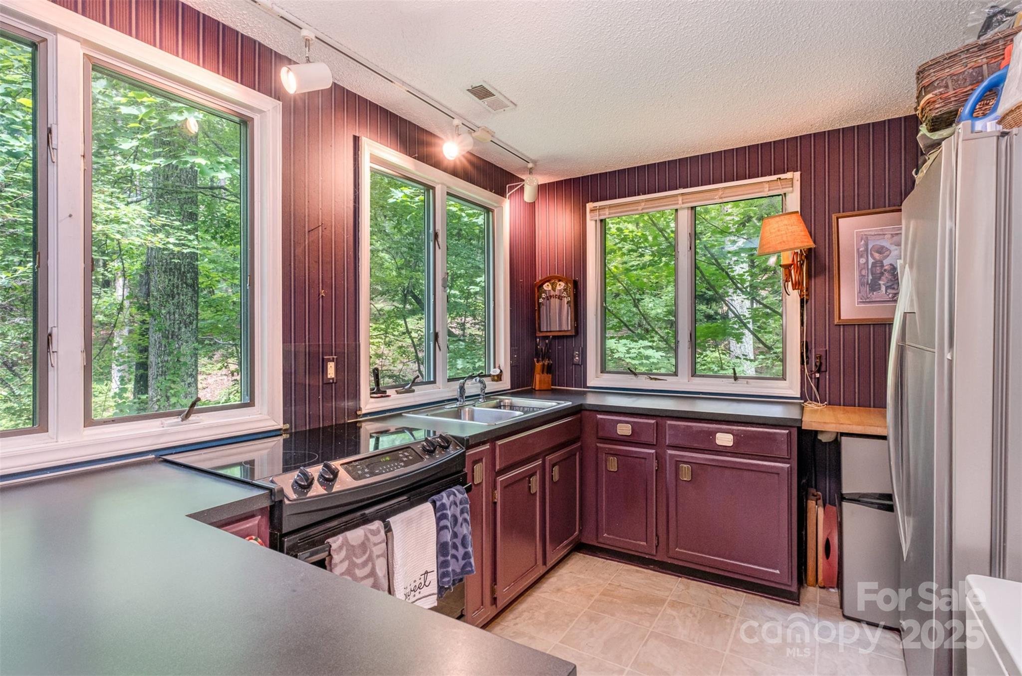 Lake Montonia - Residential