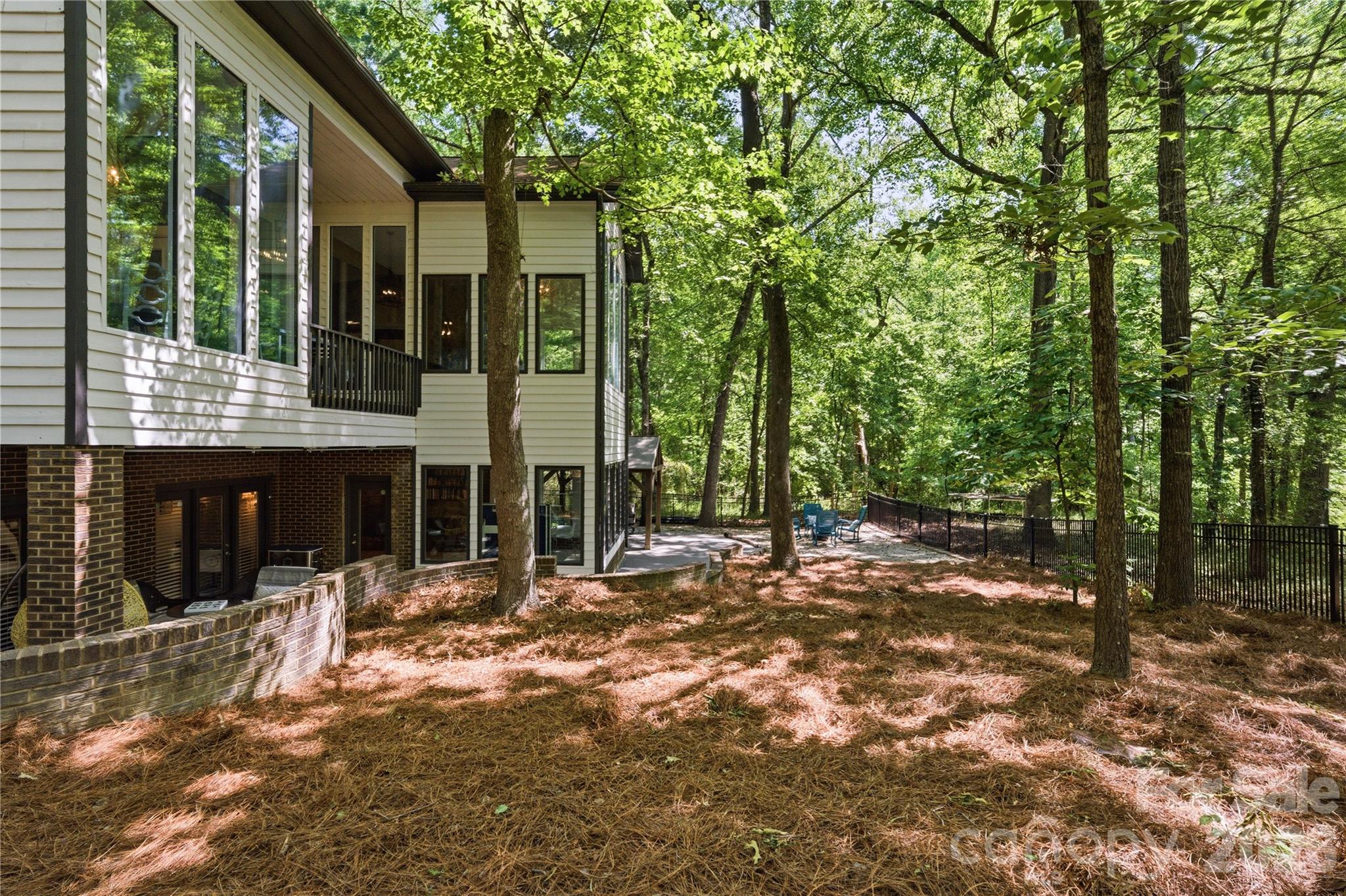 White Oaks - Residential