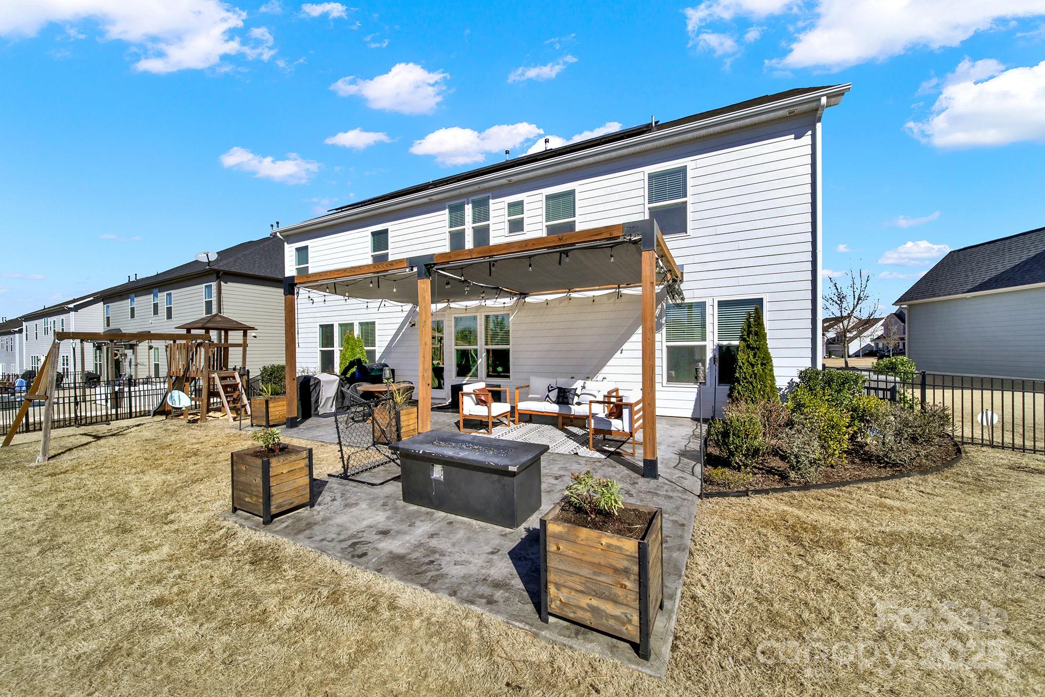 The Overlook At Barber Rock - Residential