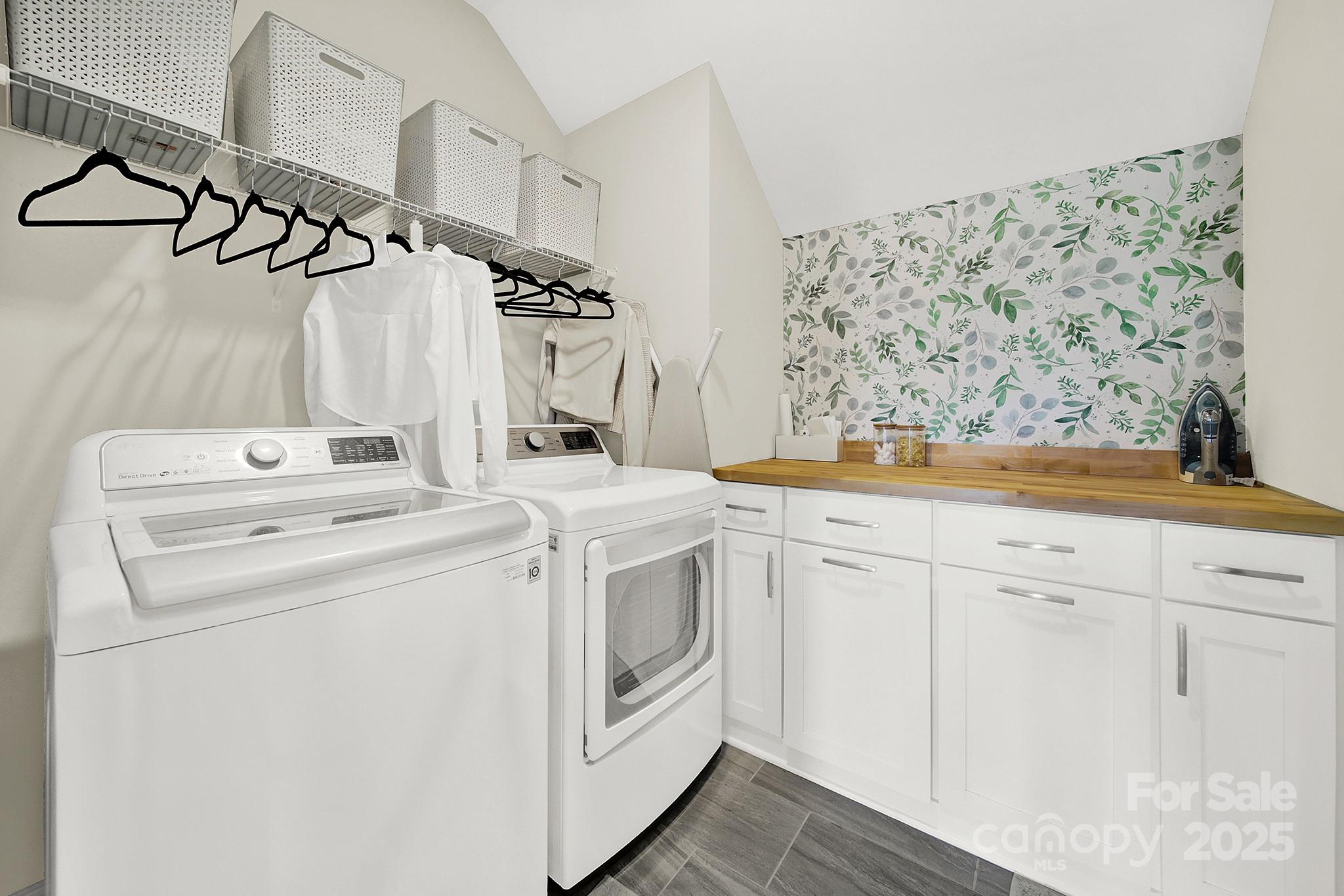 The Overlook At Barber Rock - Residential