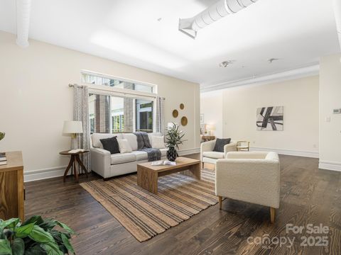404 N Laurel Avenue 28 Charlotte NC 28204