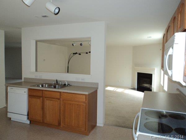 Cabarrus Crossing - Residential Lease