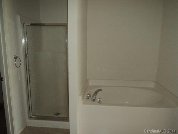 Cabarrus Crossing - Residential Lease