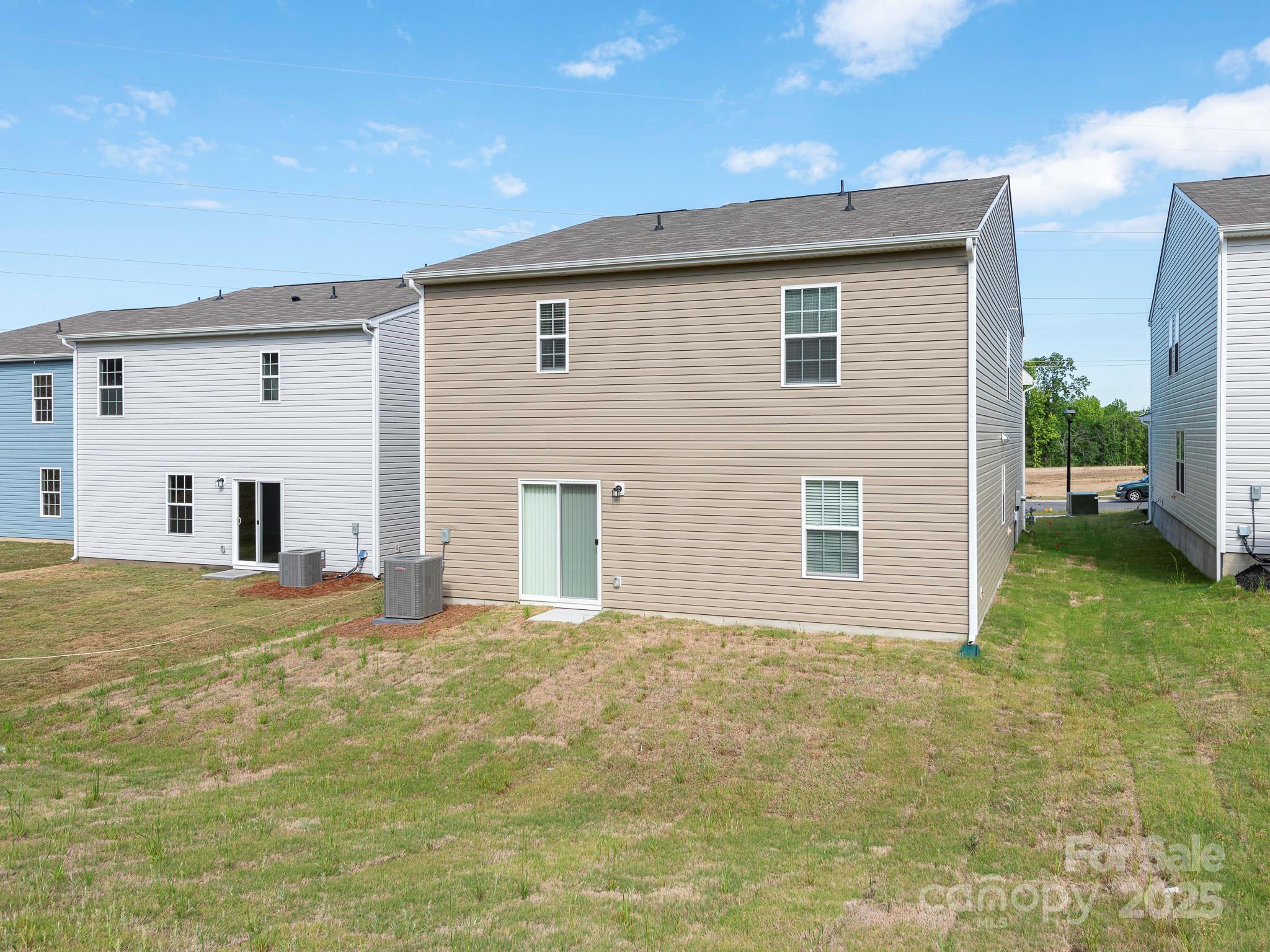 The Retreat at Cameron Commons - Residential