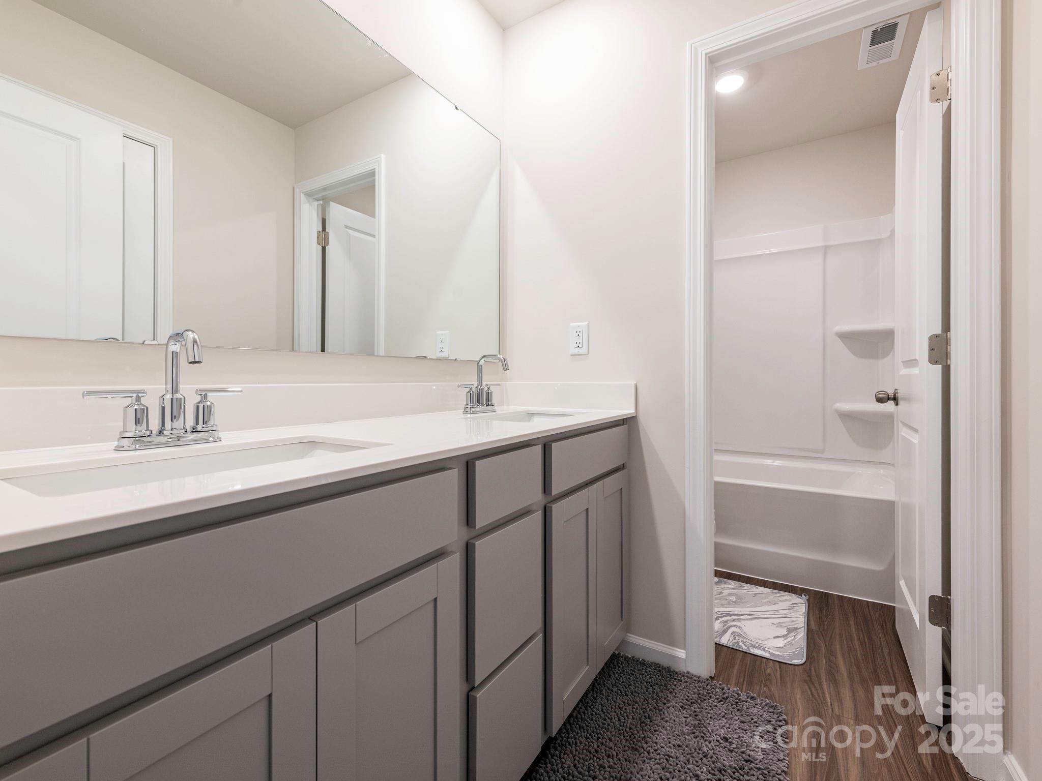 The Retreat at Cameron Commons - Residential