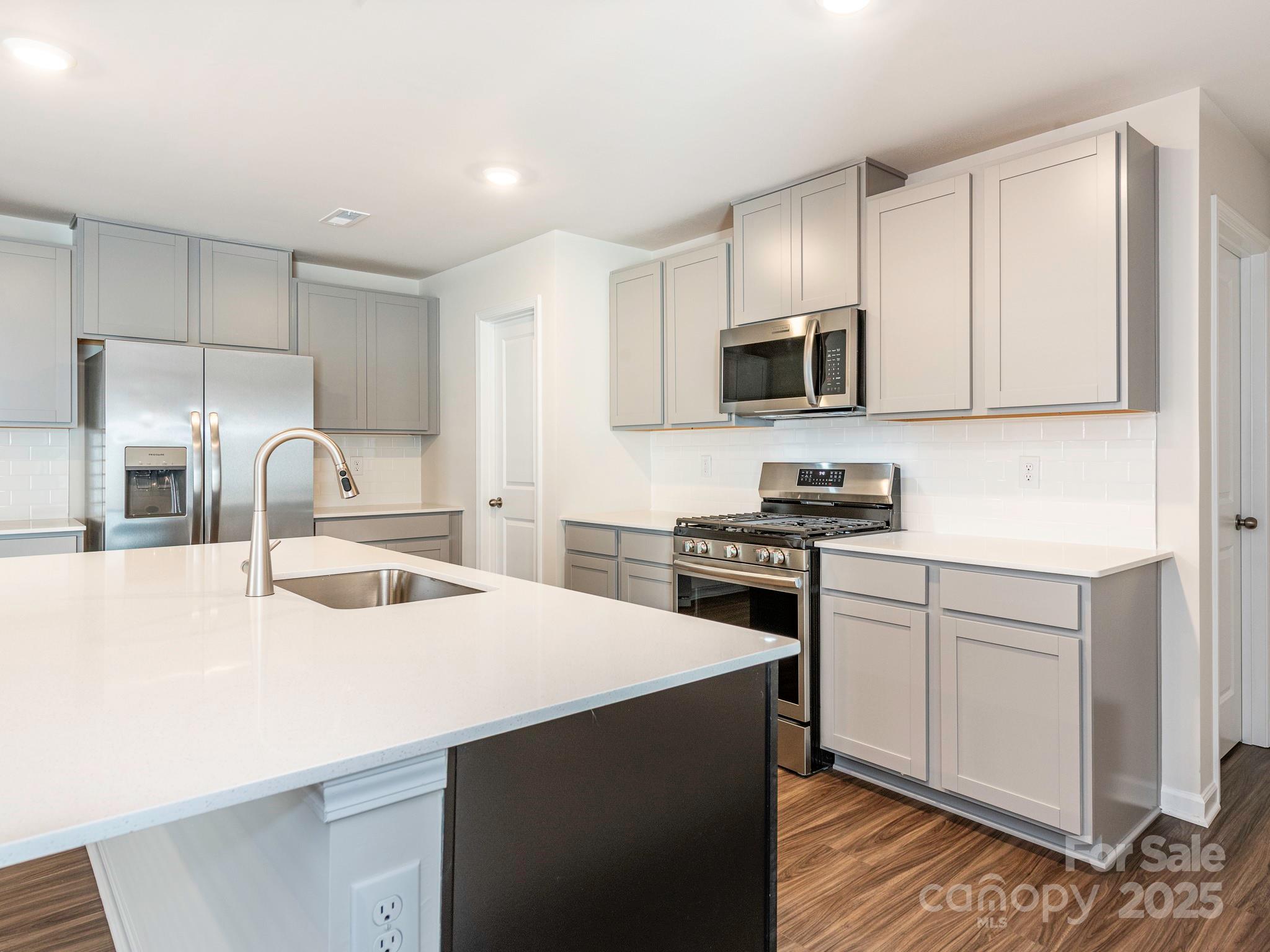 The Retreat at Cameron Commons - Residential