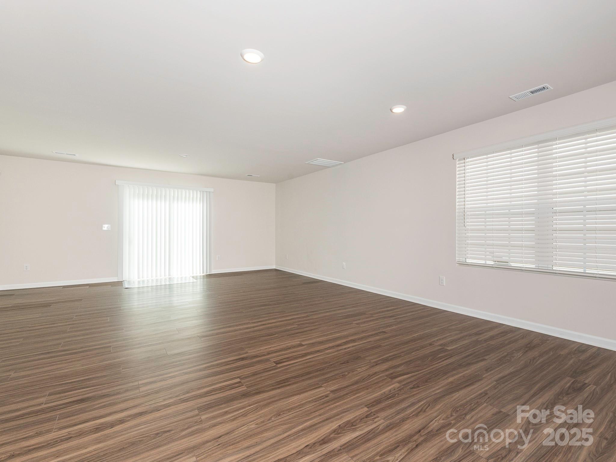 The Retreat at Cameron Commons - Residential