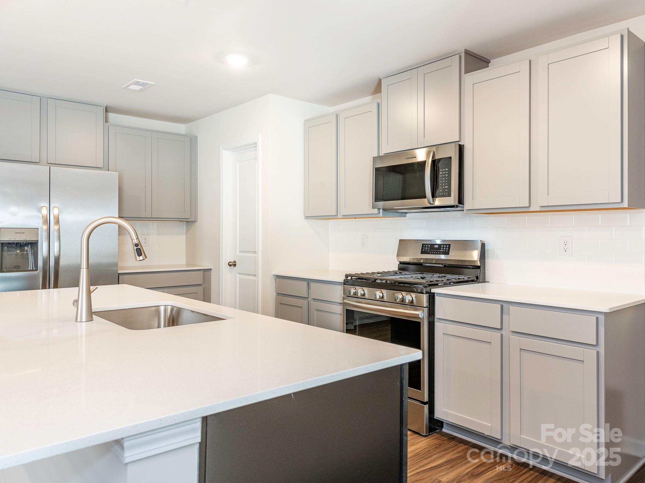 The Retreat at Cameron Commons - Residential