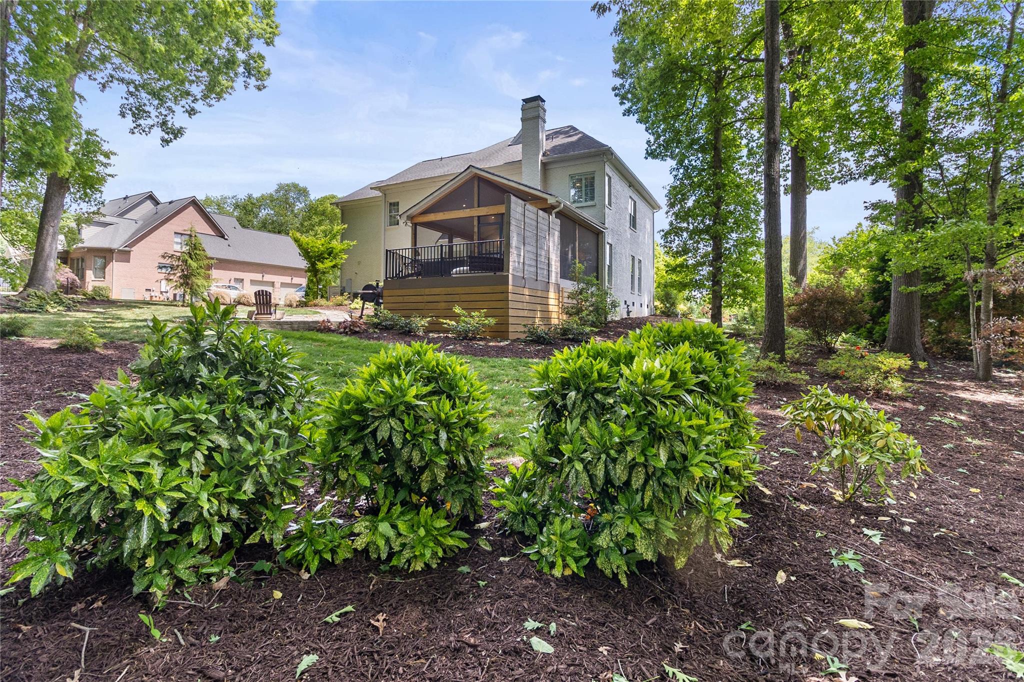 Woodland Hills - Residential