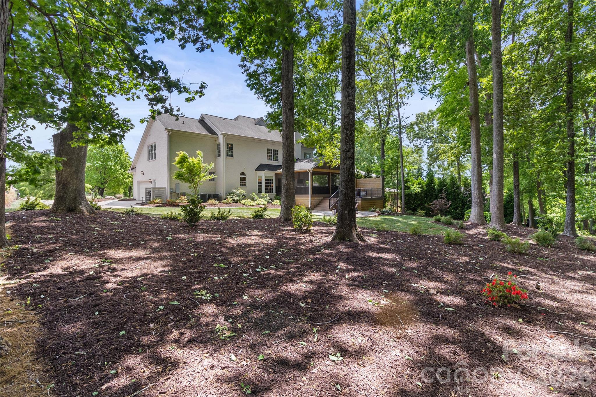 Woodland Hills - Residential