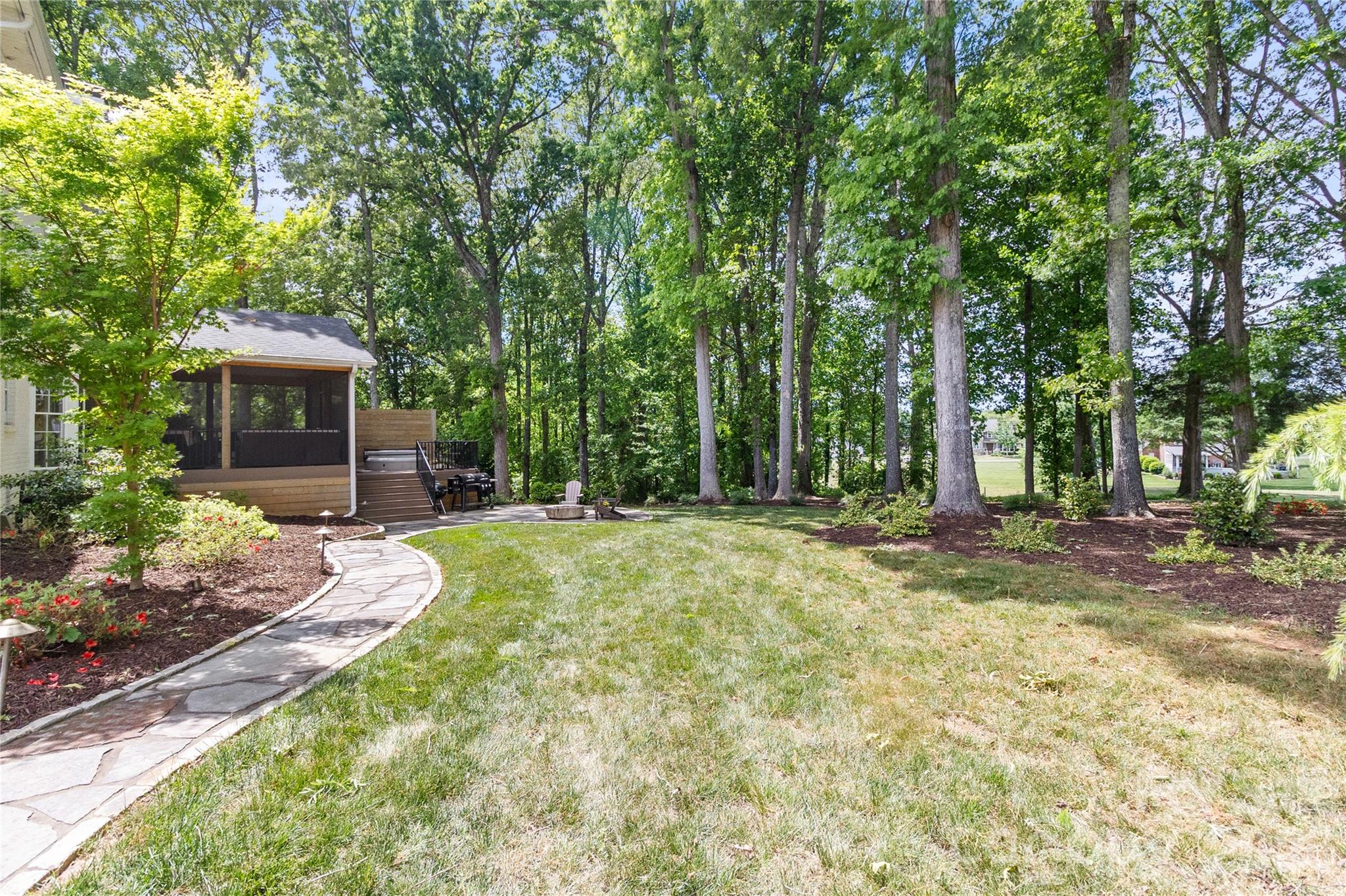 Woodland Hills - Residential