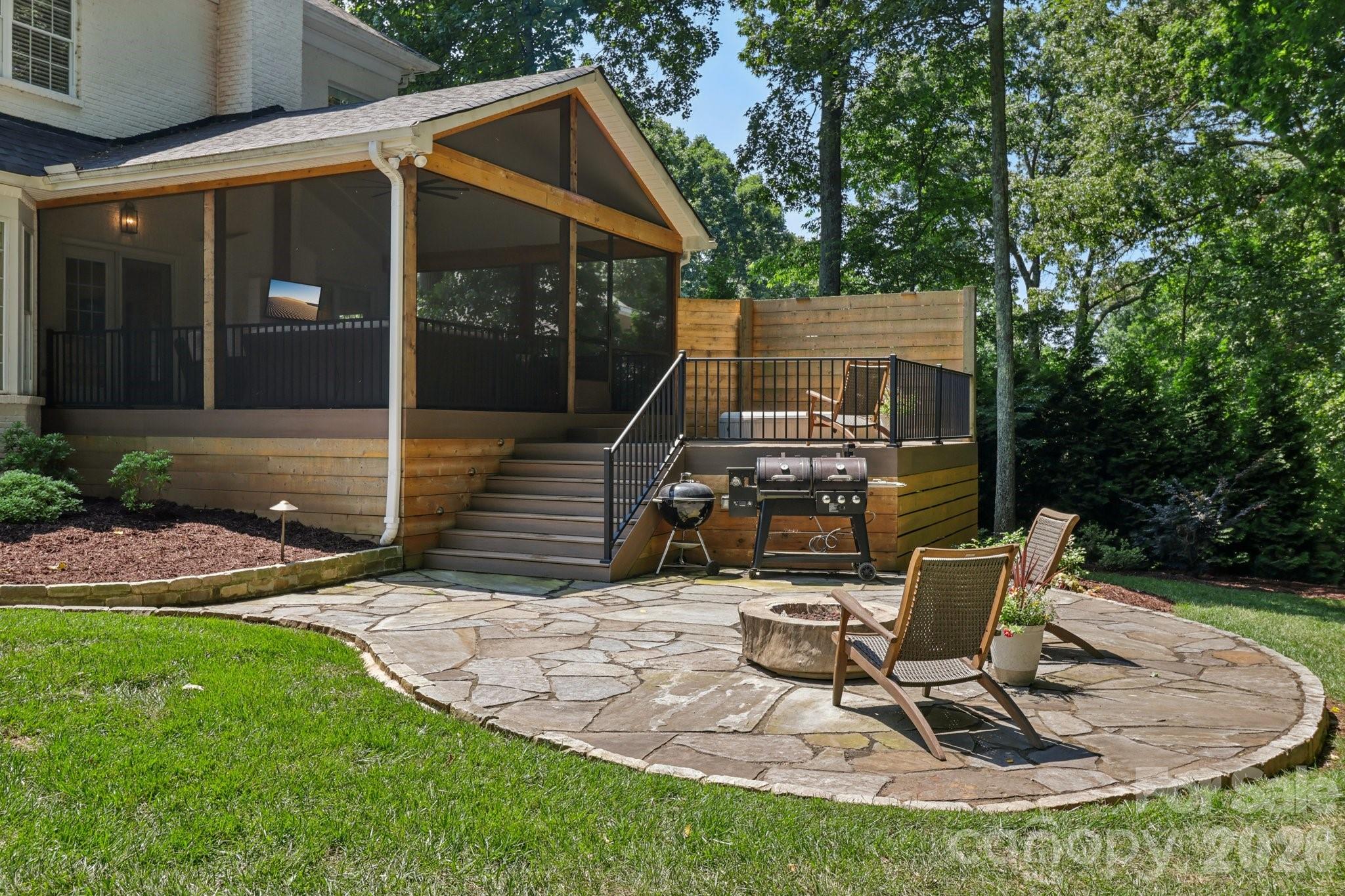 Woodland Hills - Residential