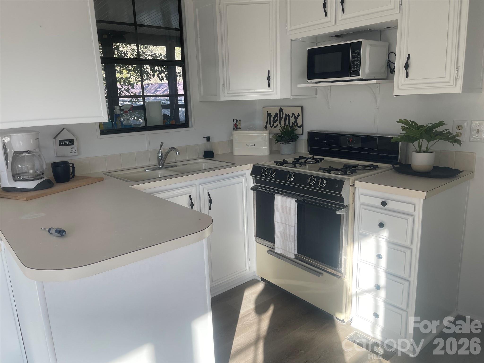 Twin Harbor - Residential