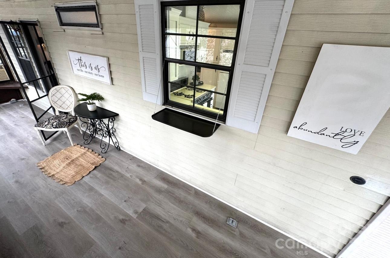 Twin Harbor - Residential