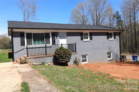 Photo of 2510 Middleton Drive, Gastonia, NC 28054 (MLS # 4360679)