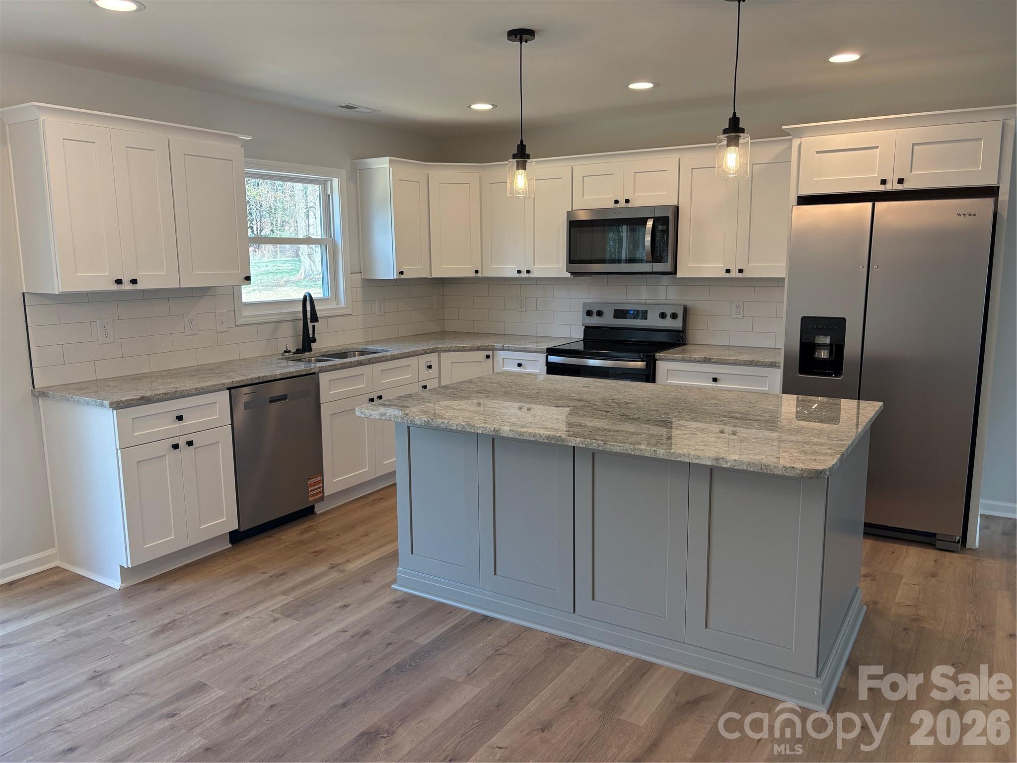 326 S Greenbriar Road