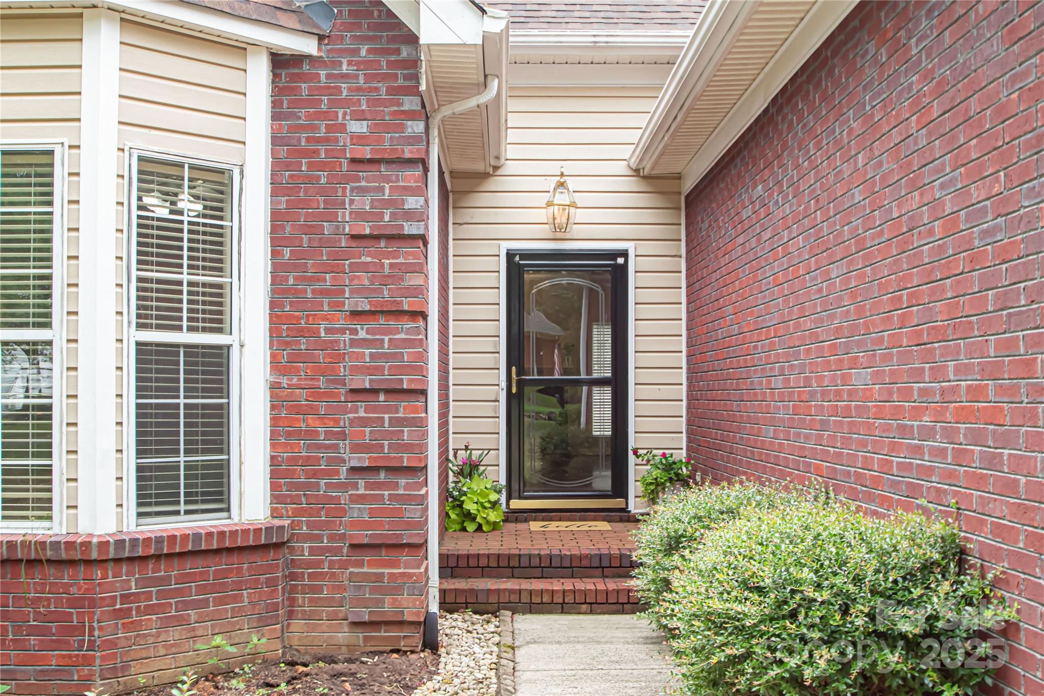8205 Poplar Grove Circle