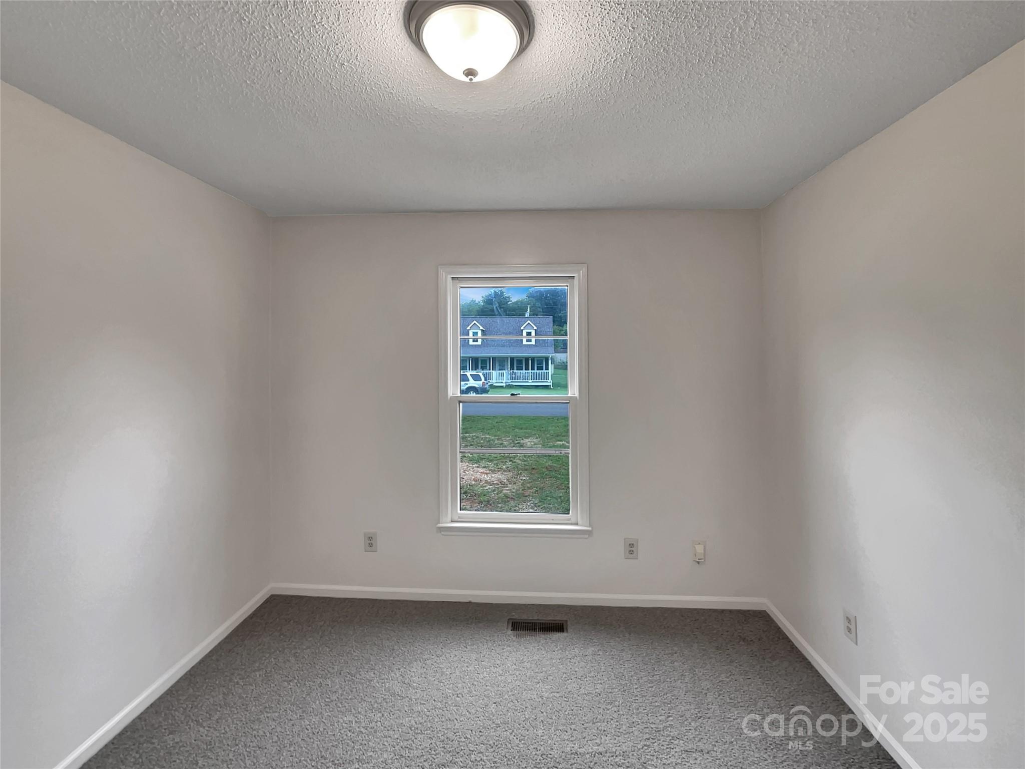 4609 Cottonwood Lane